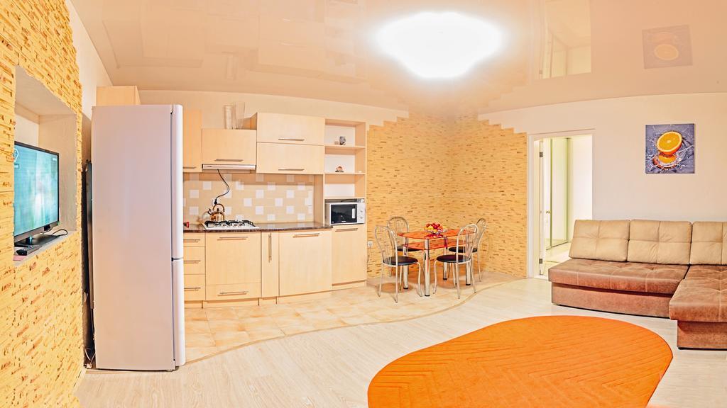Studio On Rishelyevskaya Apartment Odessa Exterior photo